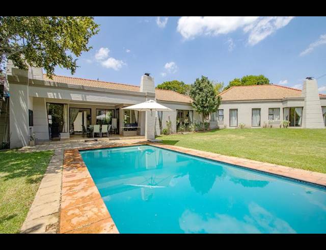 4 BEDROOM HOUSE FOR SALE IN BLUE HILLS COUNTRY ESTATE